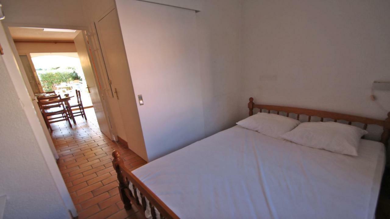 Boucanniers Sainte-Maxime Luaran gambar